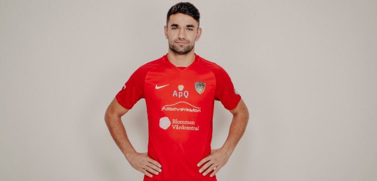 Noor Zadran klar för Ariana FC